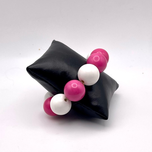 Fun Bright Pink and White Bubblegum Bead Stretch Bracelet OSFM - Picture 11 of 14